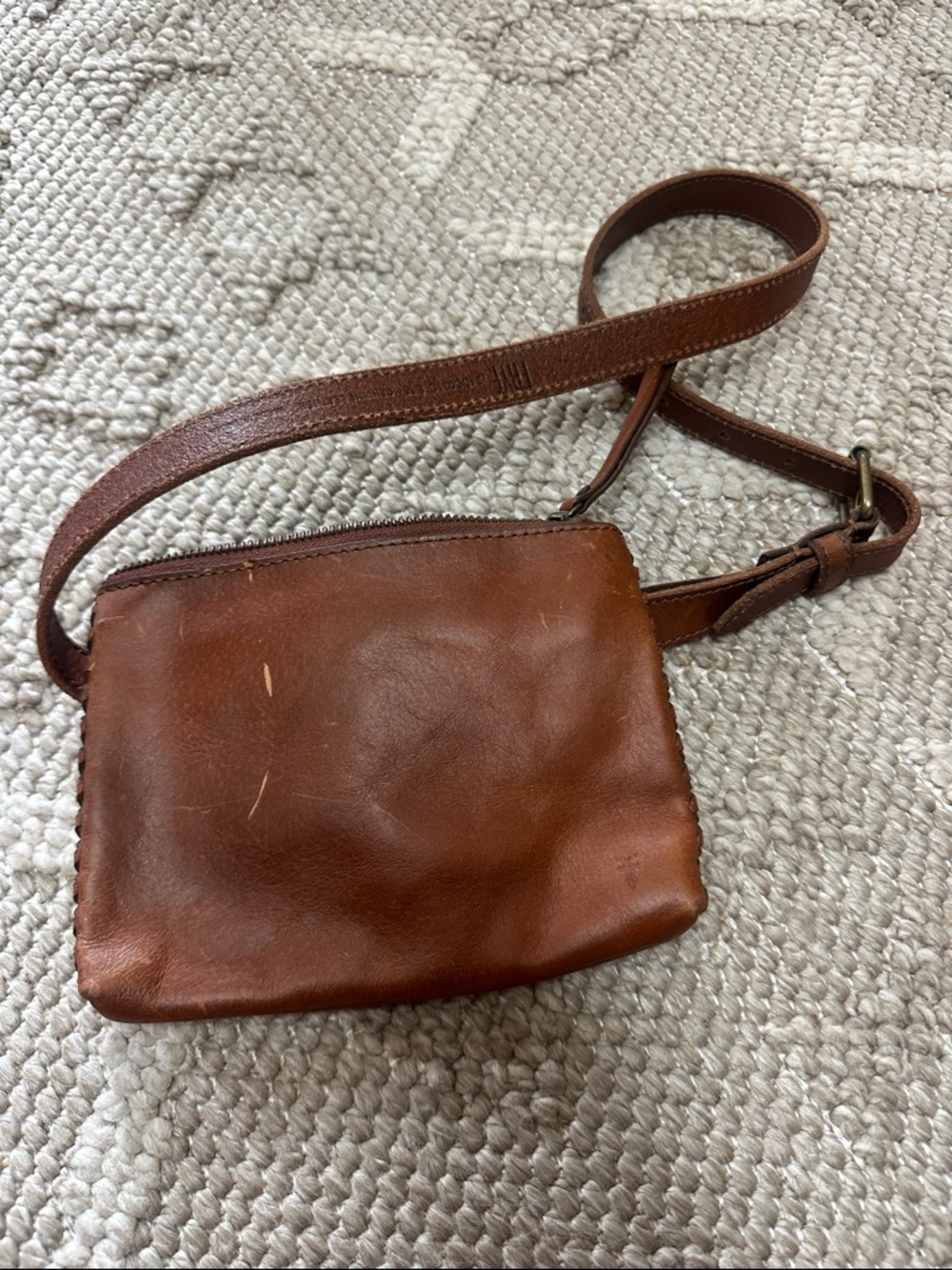 Like new Frye Brown Leather Crossbody Belt Bag - Picture 2 of 8
